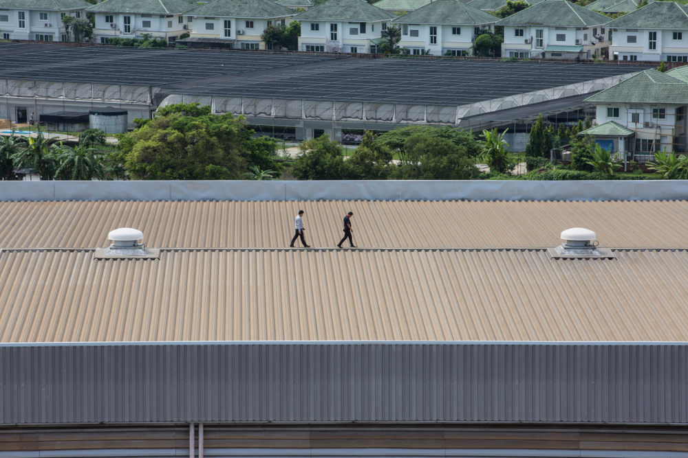 Maximize Roof Performance with Regular Commercial Roof Maintenance